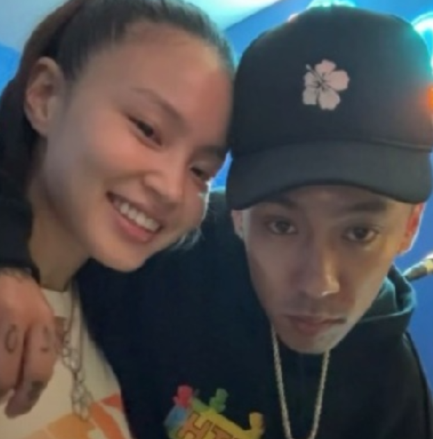 이하이sns모습2
