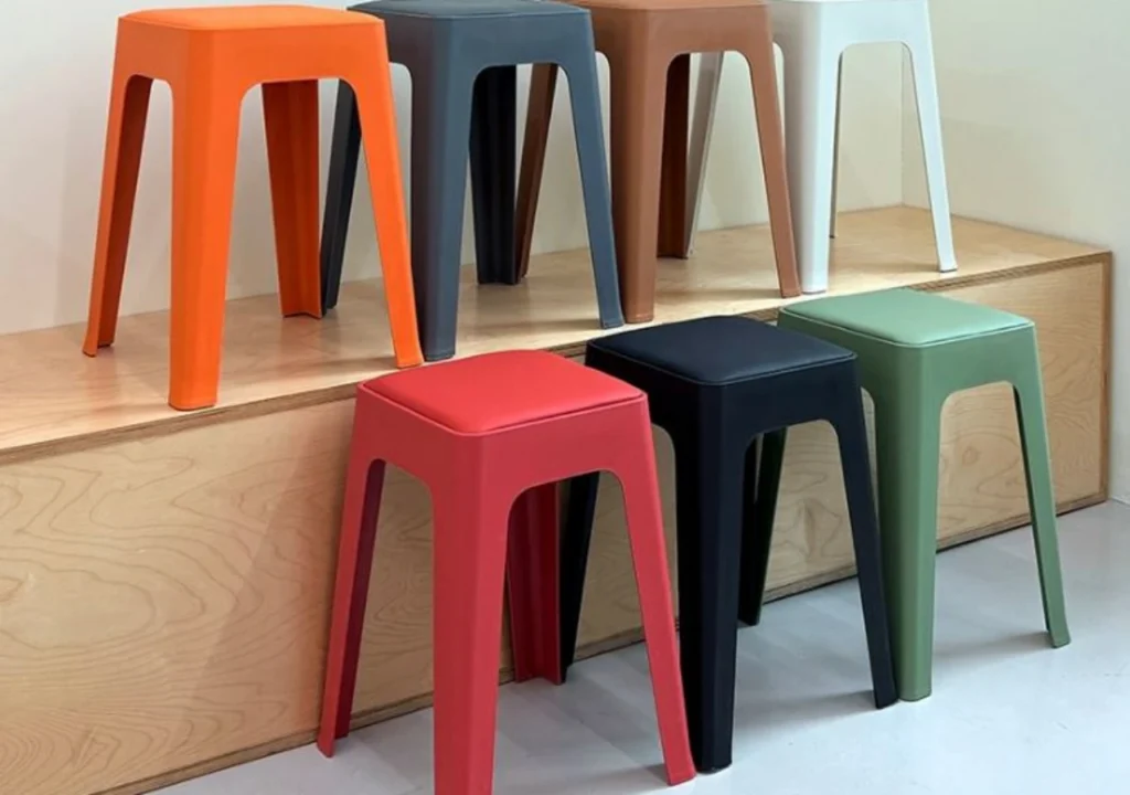 사각-쿠션-스툴